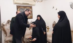فرماندار صحنه از خانواده شهید بیرامی تجلیل کرد