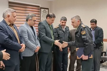 اقتدار کشور در گرو اقتدار پلیس است/ سردار حاجیان فرمانده ای مدبر و لایق