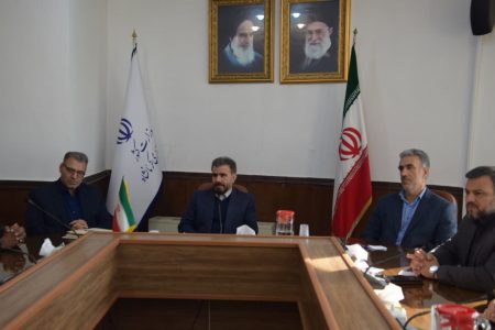 تجمع اعتراض‌آمیز جامعه فوتبال استان به عملکرد محبی رییس هیات فوتبال استان کرمانشاه و انتخابات پیش‌رو