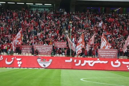  دعوت و درخواست فرهنگی باشگاه پرسپولیس روی سکوها