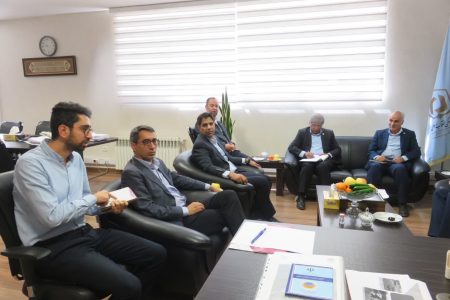 دیدار مدیر بیمه البرز استان با مدیرکل بنیاد مسکن کرمانشاه