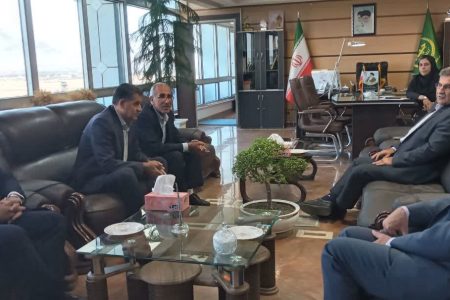 دیدار رئیس کارخانه قند اسلام آباد غرب با رئیس سازمان جهاد کشاورزی استان کرمانشاه