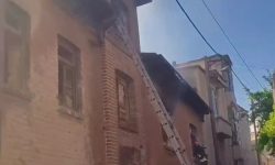 آتش سوزی ساختمان متروکه قدیمی در میدان وزیری کرمانشاه