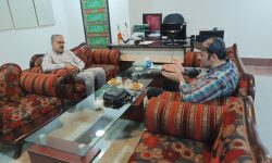 دیدار سعید نوروزی مؤسس و مدیر مسئول گروه تئاتر کلهر کرمانشاه با مدیر مجتمع فرهنگی هنری انتظار کرمانشاه