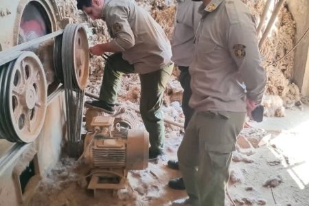 یک واحد خدماتی بدلیل آلودگی محیط زیست در هرسین پلمب شد