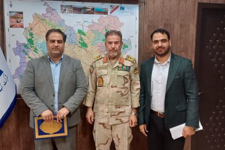 تقدیر فرمانده مرزبانی استان از مدیرعامل شرکت آب منطقه‌ای کرمانشاه