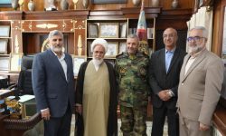دیدار نماینده ولی‌فقیه در استان و استاندار کرمانشاه با فرمانده ارشد ارتش در غرب کشور