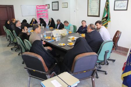 محفل شعر بسیج برگزار و از شاعران و فعالان فرهنگی سازمان بسیج هنرمندان استان کرمانشاه تجلیل شد