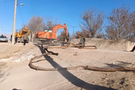 انسداد ۱۰۱ چاه غیرمجازعمیق در روستاهای حاشیه سراب یاوری و صیانت از ۷٫۲ میلیون مترمکعب منابع آب زیرزمینی