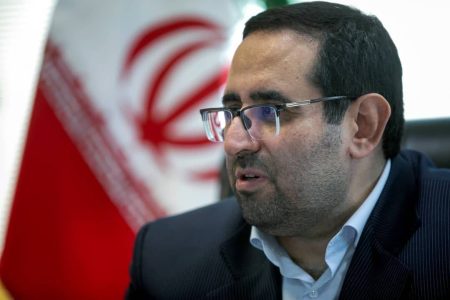 کشف و انهدام باند بزرگ جعل، کلاهبرداری و زمینخواری در کرمانشاه