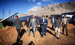 اتصال نیروگاه ۶ مگاواتی بیستون به شبکه برق تا پایان سال | وعده ورود سایت دوم خورشیدی کرمانشاه به مدار پیش از پیک تابستان