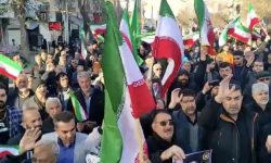 بعثت تاریخی مردم ایران با بدست گیری اجتماعات در محلات و خیابان‌ها