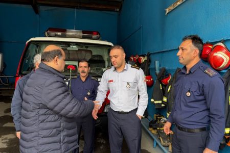 تجلیل مدیرکل ورزش و جوانان کرمانشاه از آتش‌نشانان فداکار استان