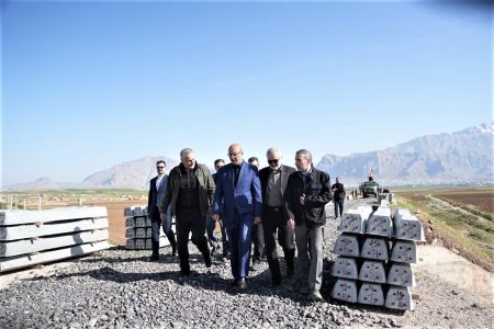 ۳۰ کیلومتر از مسیر راه‌آهن کرمانشاه به اسلام‌آباد غرب آماده ریل‌گذاری است | طرح ریلی کرمانشاه ـ خسروی در اولویت دولت به دلیل نقش راهبردی در اربعین