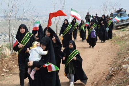 حضور چشمگیر کرمانشاهیان در پویش ملی «سرو ایران و کاشت نهال امید»