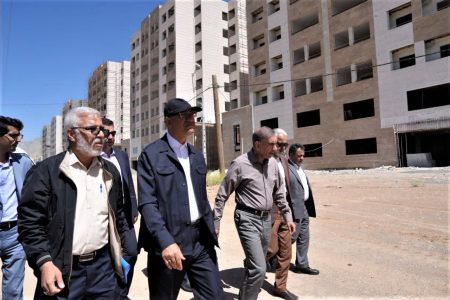 پیشرفت ۲۵ هزار واحد مسکن در کرمانشاه بین ۳۰ تا ۸۰ درصد است | بخشی از واحدهای نهضت ملی مسکن تا پایان سال تحویل متقاضیان می‌شود