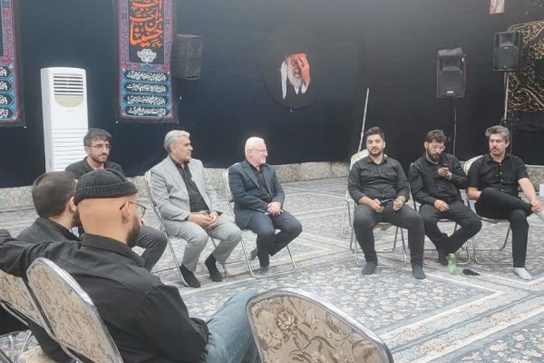 نشست بررسی شعر آیینی کرمانشاه از دیرباز تا کنون در انجمن ادبی «یاد» برگزار شد  