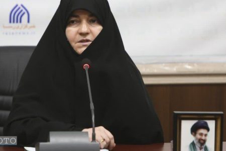 روایت صحیح آیین تمدنی تشییع رهبر شهید، وظیفه امروز ما است