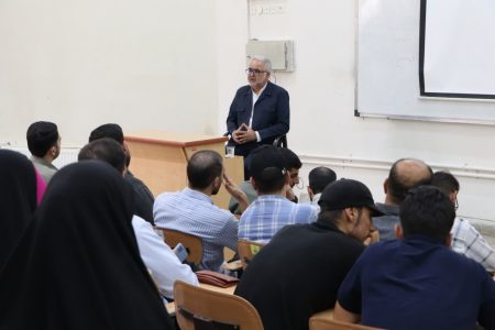 عبور از پیچهای سخت کشور با «انسجام و خویشتنداری» ممکن است دانشجویان خواستار استمرار حضور مسئولان در دانشگاه ها شدند