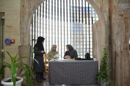 تداوم فعالیت انجمن خوشنویسان در کتابخانه‌های عمومی استان کرمانشاه
