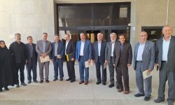تجلیل از صلح یار نمونه اسلام آباد غرب حاج داریوش کیانی از مصلحان ونکونامان دیار مرصاد